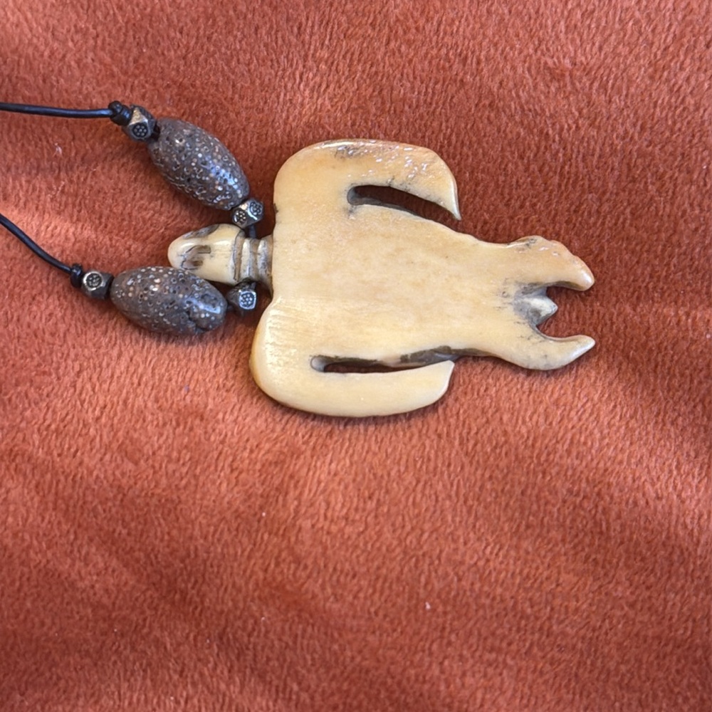 Carved Turtle Necklace - Picture 3 of 4